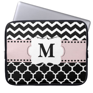 Zwarte roze Chevron Monogram laptophoes Laptop Sleeve