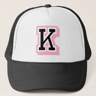 zwarte roze letter K Trucker Pet