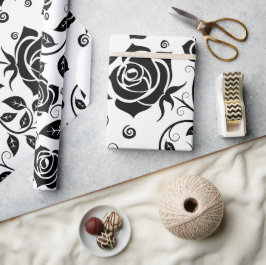 Zwarte Rozen Halloween Cadeaupapier