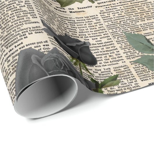Zwarte Rozen op  krantenpapier Cadeaupapier (Rol Hoek)