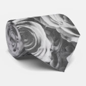 Zwarte rozen stropdas (Opgerold)