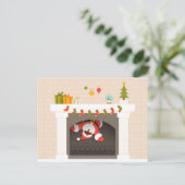 zwarte santa zit vast in haard feestdagenkaart (Staand voorkant)