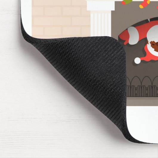 zwarte santa zit vast in haard muismat (Hoek)