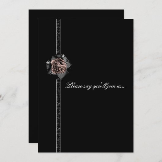 Zwarte Satijn Pioen Gothic Verjaardagsuitnodiging Kaart (Voorkant / Achterkant)