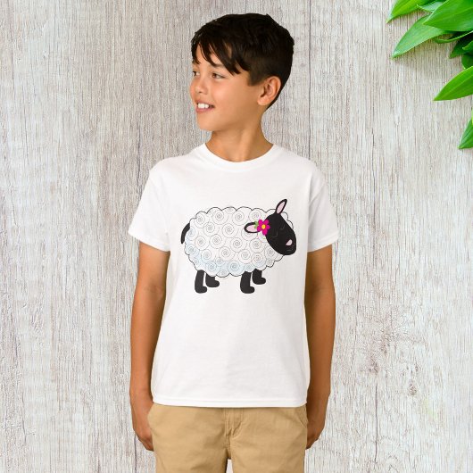 Zwarte schaap met witte wol t-shirt