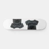 Zwarte Schnauzer Skateboard van miart (Horizontaal)