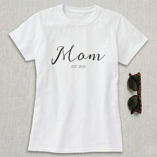 Zwarte Schrift Gevestigde Moeder T-Shirt