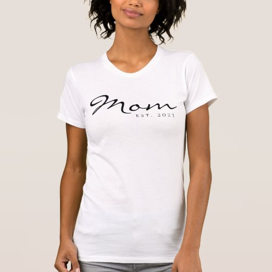 Zwarte Schrift Oprichtende Moeder T-shirt (Voorkant)