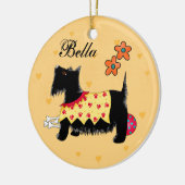 Zwarte Scottie Terrier Dog Name Persoonlijk Geel Keramisch Ornament (Links)