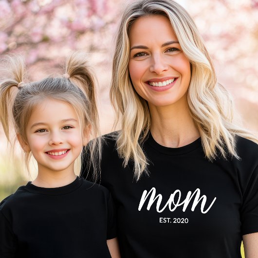 Zwarte Script Bevestigde Moeder T-shirt