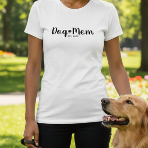 Zwarte Script Opgerichte Hond Moeder T-Shirt