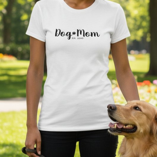 Zwarte Script Opgerichte Hond Moeder T-Shirt