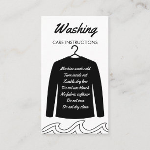 Zwarte shirt met lange mouwen wasverzorgingsinstru visitekaartje