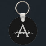 Zwarte Silver Modern Script Girly Monogram Naam Sleutelhanger<br><div class="desc">Zwart en Zilver Eenvoudig Script Monogram Naam Keychains (Sleutelhanger). Dit maakt het perfecte zoete 16-jarige verjaardagscadeau,  bruiloft,  vrijgezellenfeest,  jubileum,  baby shower of vrijgezellenfeest voor iemand die van glamoureuze luxe en chique stijlen houdt.</div>