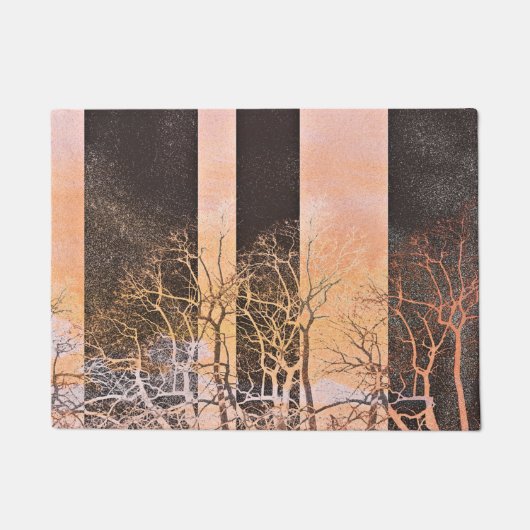 Zwarte sinaasappel gestreepte boomtakken digitale  deurmat (Voorkant)