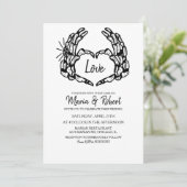 Zwarte Skeleton Hand Heart met bruiloft Rings Kaart (Staand voorkant)