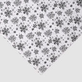 zwarte sneeuwvlokken op witpapier tissuepapier (Detail)