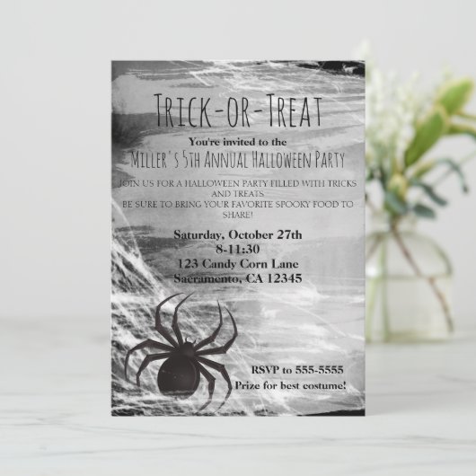 Zwarte Spinnenweb Halloween Feest Uitnodigingen (Staand voorkant)