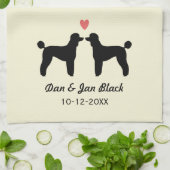 Zwarte standaardspuitjes met hart en tekst theedoek (Gevouwen)