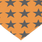 Zwarte sterren op pompoen Sinaasappel Korte Tafelloper (Hoek)