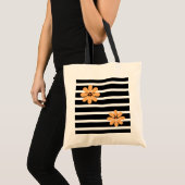 Zwarte Strepen Bloemen Tote Bag (Voorkant (product))