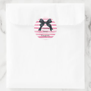 Zwarte strik met roze witte streep op maat ronde sticker