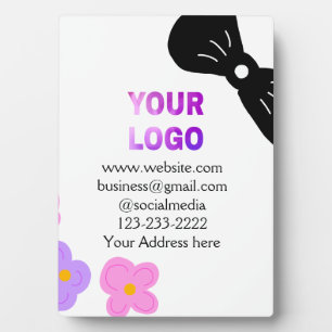 Zwarte strik roze paarse bloemen toevoegen logo bi fotoplaat