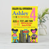 Zwarte superheld-uitnodiging kaart (Staand voorkant)