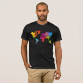 Zwarte T-shirt met kleurrijke wereldkaart (Voorkant volledig)