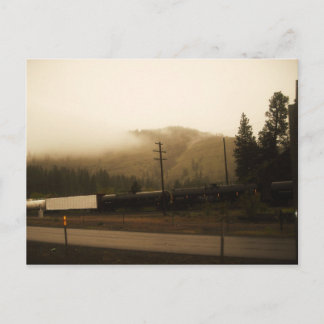 Zwarte trein is een komijn. briefkaart