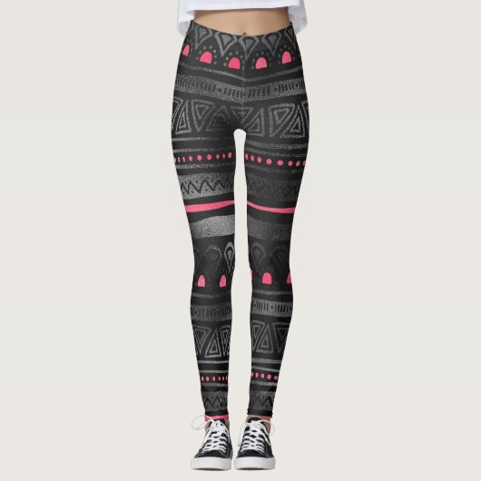 Zwarte tribale afdrukken met roze accenten leggings (Voorkant)