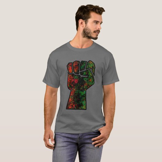 zwarte trots rood groen vuist pan Afrikaanse vlag  T-shirt (Voorkant volledig)
