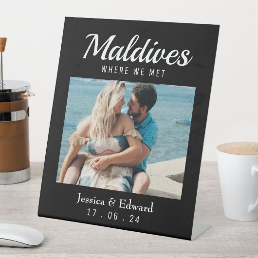 Zwarte Trouwbestemming Tafel Naam Koppel Reizen Reclamebord Met Voetstuk (Insitu)