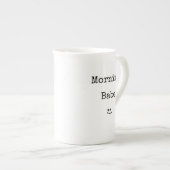 Zwarte Typografie Morning Babe Bone China Mok (Voorkant rechts)