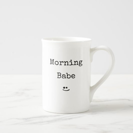 Zwarte Typografie Morning Babe Bone China Mok (Rechts)