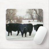 Zwarte veestapel in sneeuw muismat (Met muis)