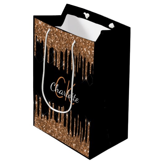 Zwarte verjaardags luxe monogram met gouden glitte medium cadeauzakje (Voorkant Gekanteld)