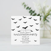 Zwarte vleermuizen & witte leuke Halloween-feest Kaart (Staand voorkant)