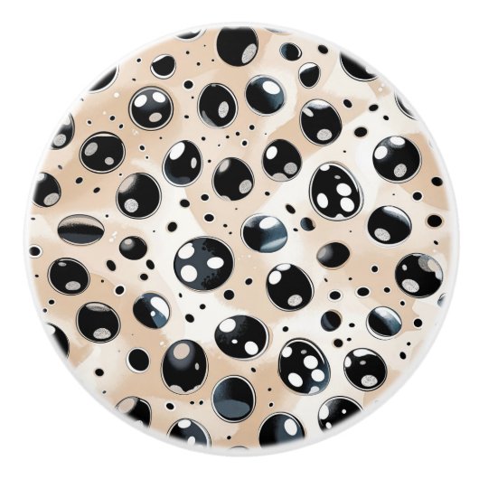 Zwarte vlekken en Stippen op Tan Keramische Knop (Voorkant)