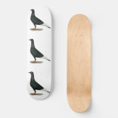 Zwarte vliegduif persoonlijk skateboard (Voorkant)