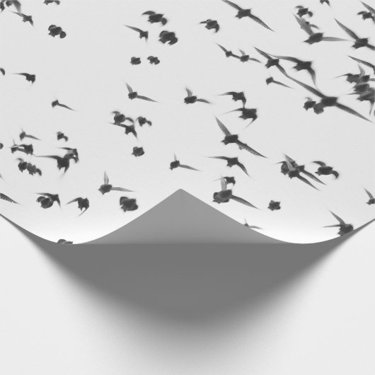 ZWARTE VOGELS DIE OP SKY VLIEGEN CADEAUPAPIER (Hoek)