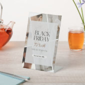 Zwarte vrijdagverkoop reclamebord met voetstuk (Insitu)