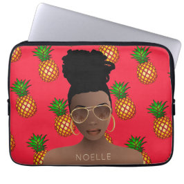 Zwarte vrouw, gouden tinten, ananas patroon, rood laptop sleeve