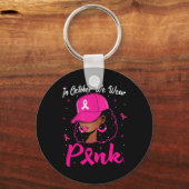 Zwarte vrouw in oktober Draag roze borstkanker Sleutelhanger (Voorkant)