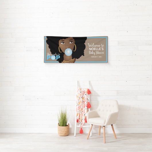 Zwarte Vrouw, klaar voor Pop, Bubblegum, blauw Spandoek (Insitu)