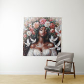 Zwarte vrouw met duiven en bloemen wandkleed (In situ)