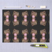 zwarte vrouw, popping roze bublegum tissuepapier (Craft)