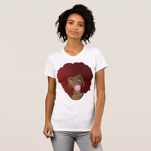 Zwarte Vrouw, Rode Afro, Popping Pink Bubblegum T-shirt (Voorkant volledig)