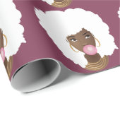 Zwarte Vrouw, Witte Afro, Roze Bubblegum, Paarse Cadeaupapier (Rol Hoek)