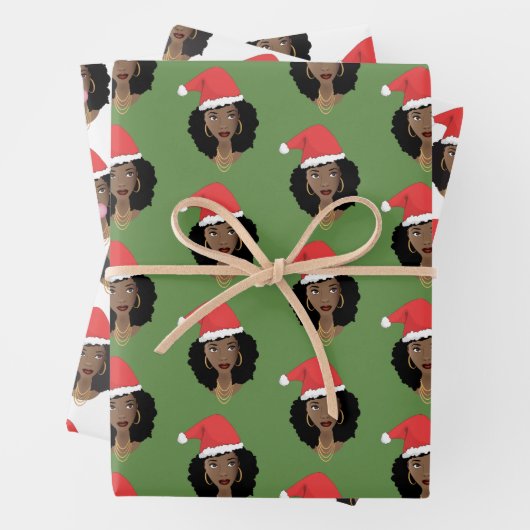 Zwarte vrouwen, rode kerstmuts, kauwgom, vrolijk k inpakpapier vel (In situ)